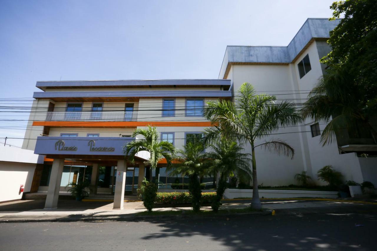 Hotel Mansion Teodolinda Managua Exterior photo